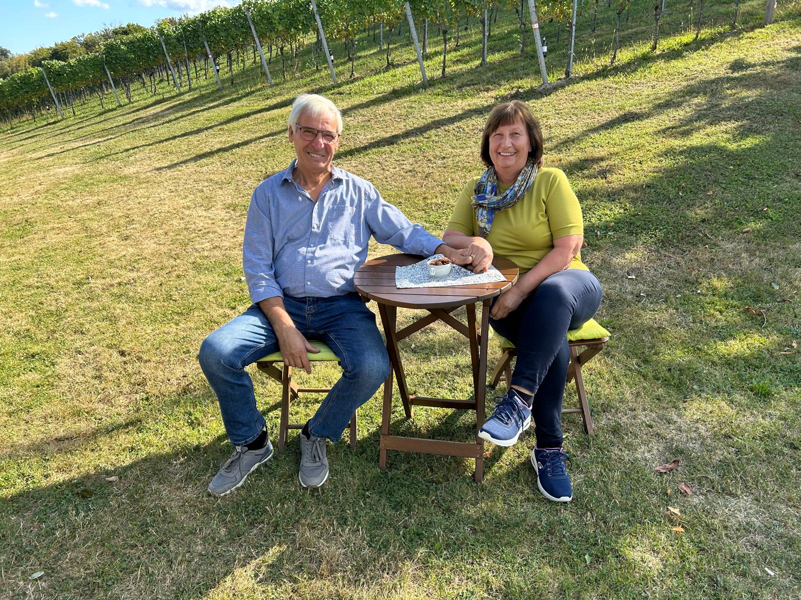 Begegnungsnachmittag im September / Anna Gruber Schreiner