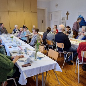 Ökumenischer Austausch der Pfarrkaffee Senioren!